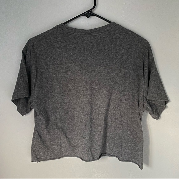 Central Perk Friends Crop Tee - Picture 2 of 4